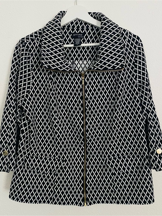 Attyre Jackets & Blazers - Attyre New York 3/4 Sleeve Black & White Diamond-Pattern Zip Front Jacket